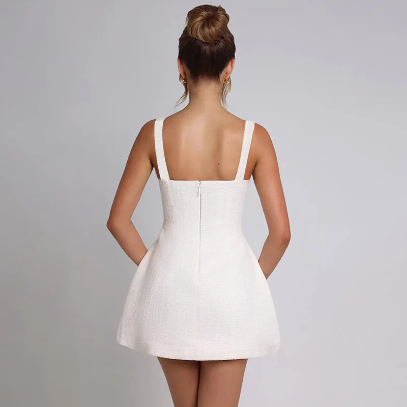 חצאית מיני-מאי